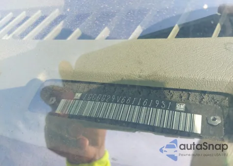 2006 Chevrolet Express Work Van из США, поврежденный, VIN 1GCGG29V661161931